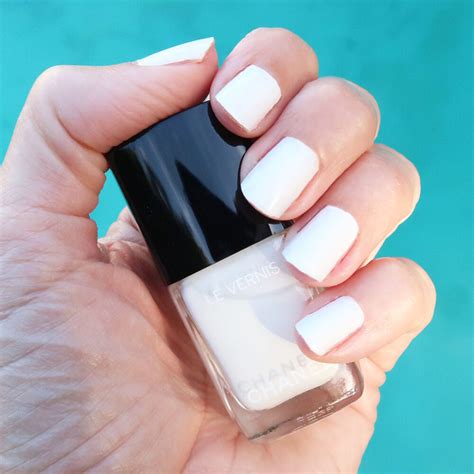 blanc ecume chanel|Chanel nail polish summer 2022 review – Bay Area Fashionista.